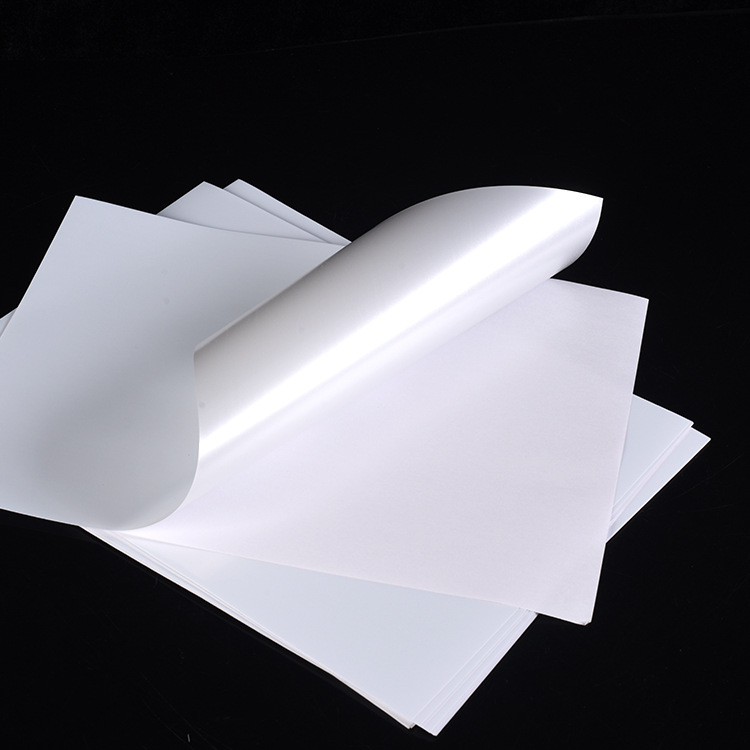 Impermeable PP nacarado papel sintético PP papel sintético brillante adhesivo de inyección de tinta láser Matt papel sintético