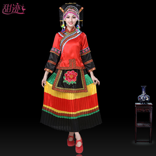 Women red fuchsia miao hmong dance dresses emale Yi minority dance performance Liangshan adult Miao performance clothes