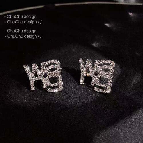 S925 Silver Needle King Wang Letter Earrings for Women Korean Retro Earrings European and American Earrings Earrings Jewelry Wholesale