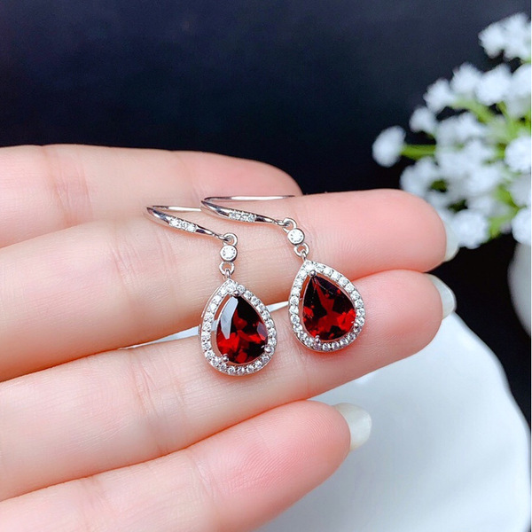Elegant ruby earrings drop-shaped