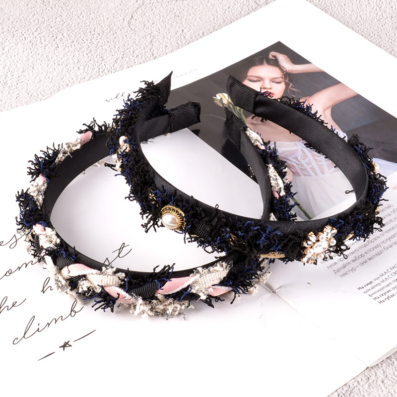 Black Pearl Wool Rhinestone Headband display picture 2