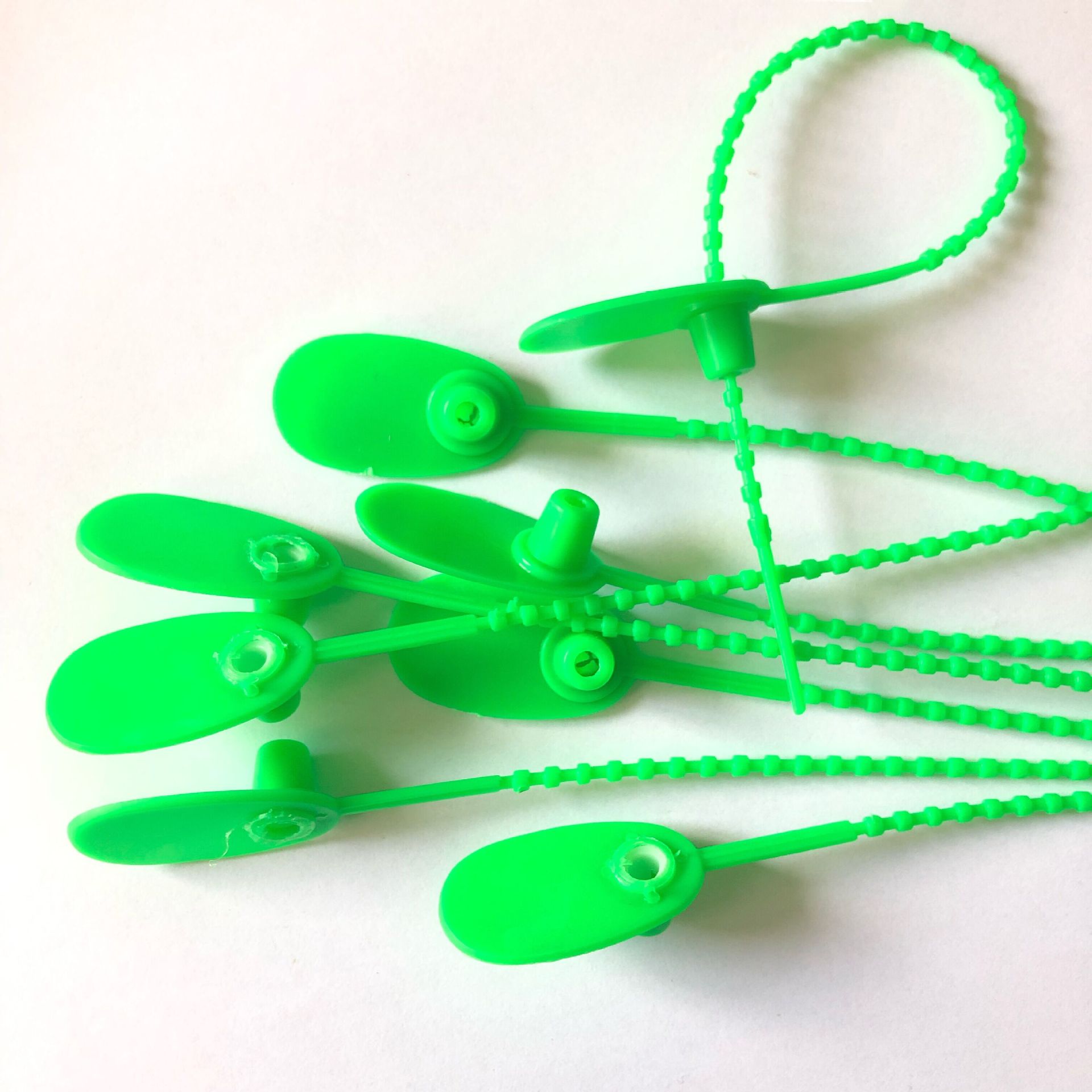 一次性封条防伪防拆包封条 扎带封签  物流封签锁 标牌挂锁