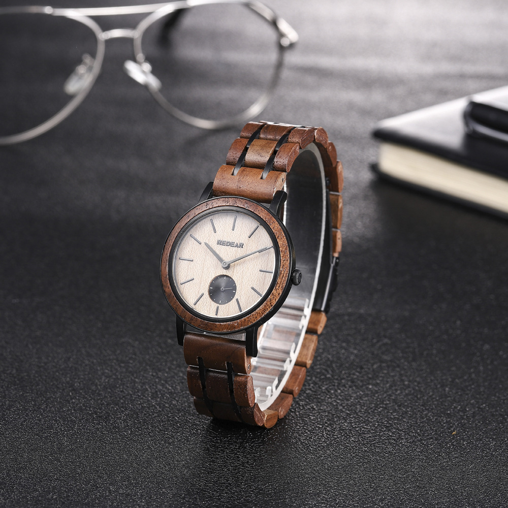 14490554112_1634162625