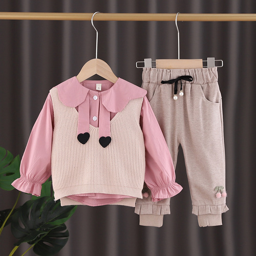 Baby girl's spring and autumn fashionable suit 1-3 years old baby children's clothing 2 Korean version outing clothes autumn three-piece set for children