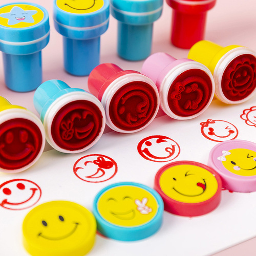 Happy Campus Tap Water Children's Small Seal, Parent and Teacher Encouragement and Comment Medal, Kindergarten Gift