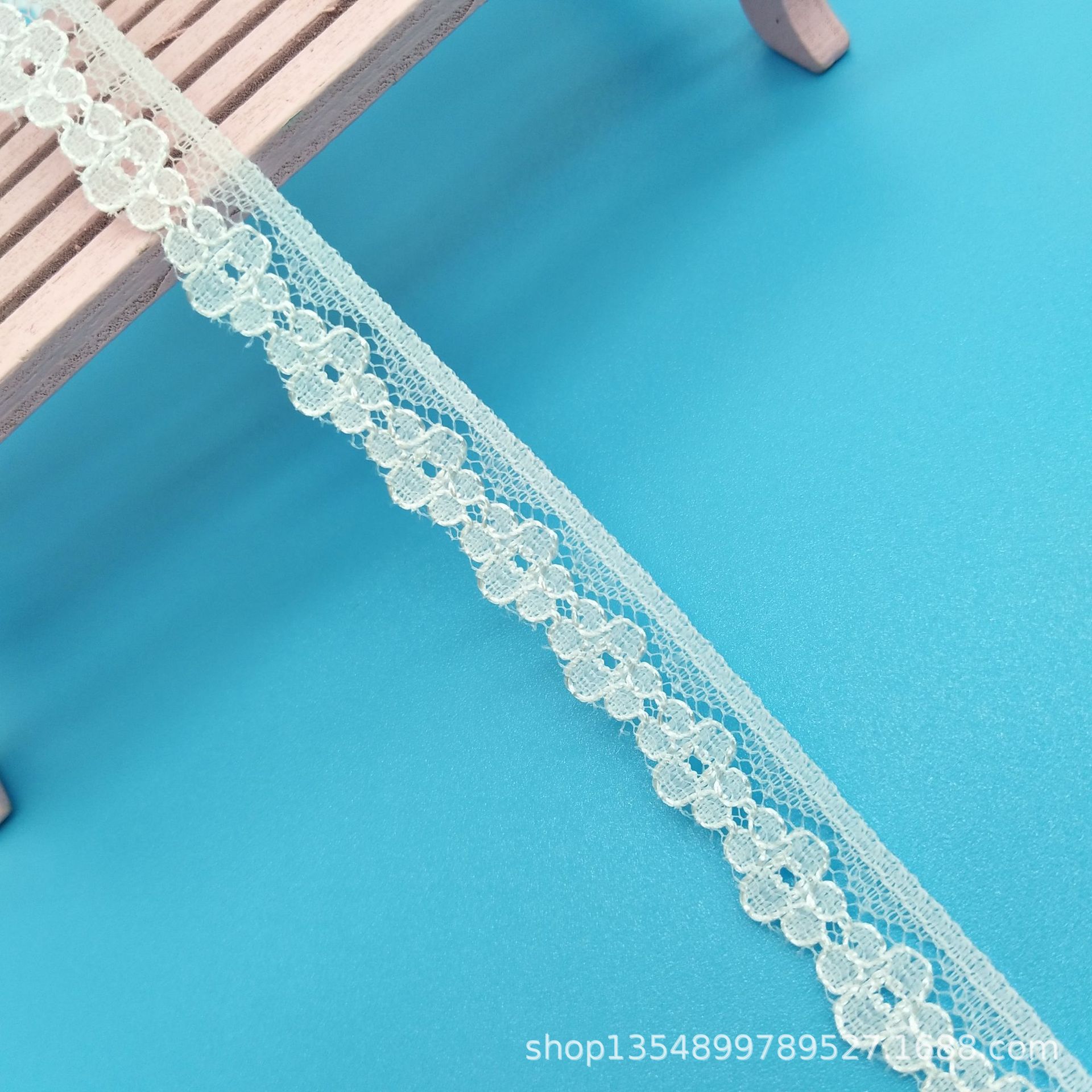 台版蕾丝花边 锦纶花边 直边小梅花辅料花边 工艺品花边 服装辅料