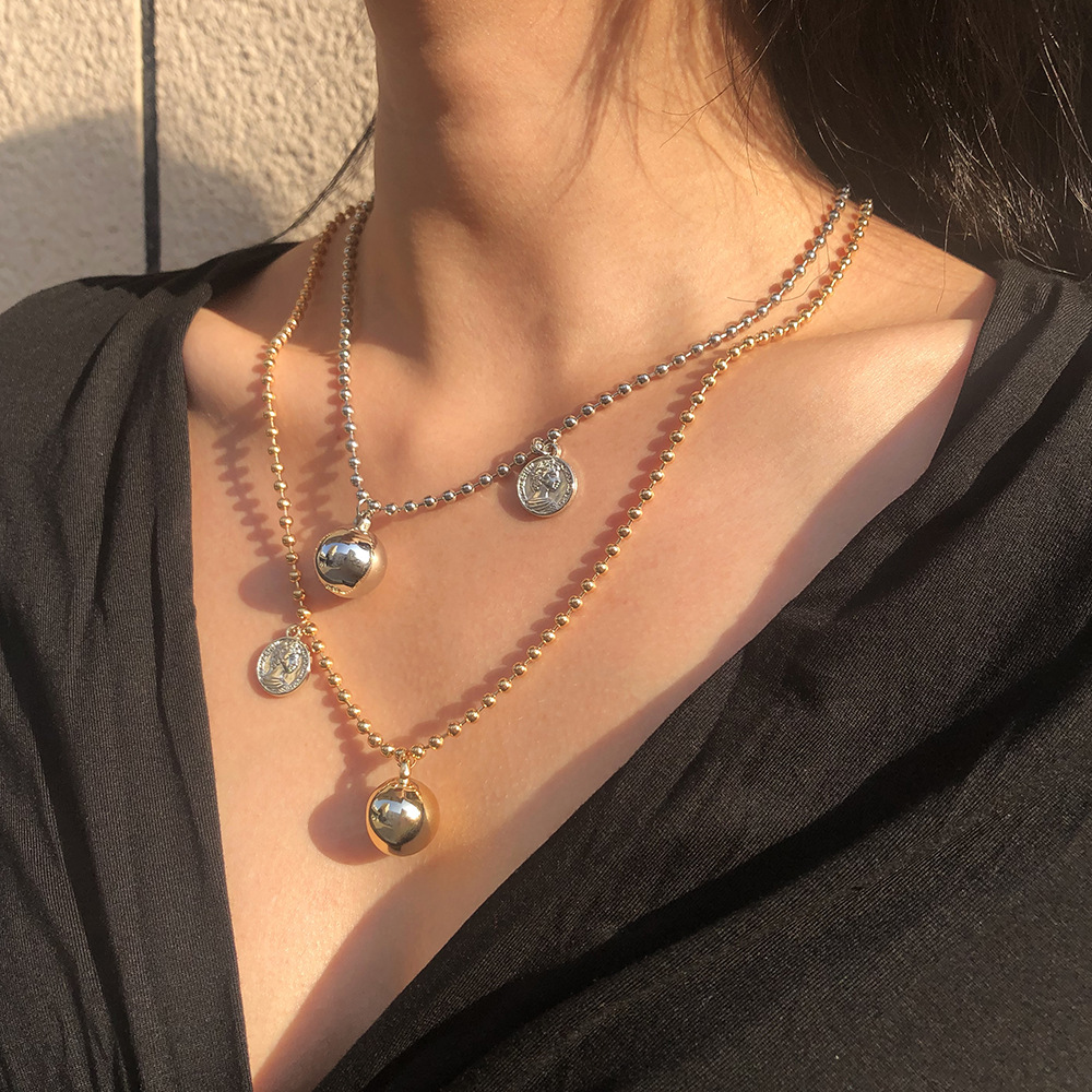 Simple Ball Multi-element Necklace display picture 2