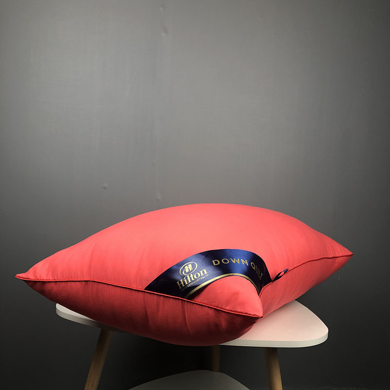 hotel pillow (15).jpg