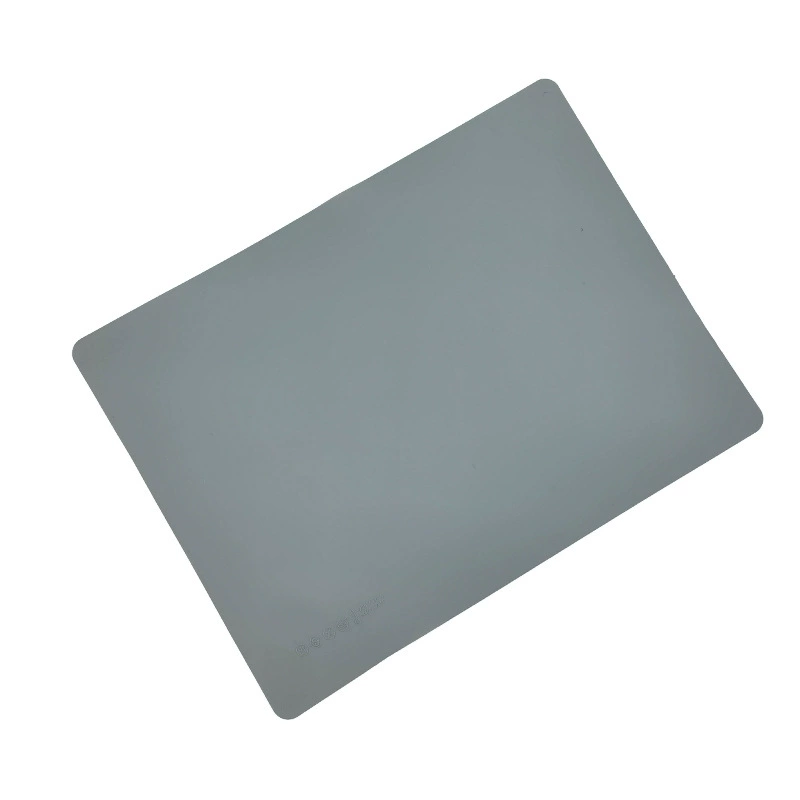 Silicone foldable waterproof table mat for elementary school students, 40x