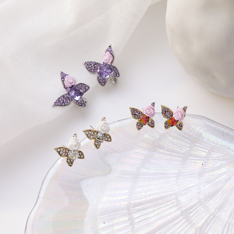 Palace Vent Baroque Strass Fleurs Papillon Boucles D'oreilles Oreille Clip Os Violet Rose Cristal Boucles D'oreilles En Gros Nihaojewelry display picture 12