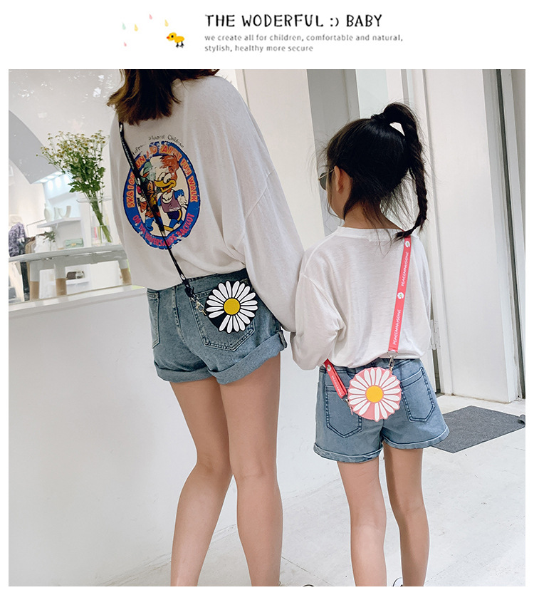 Silicone bag childrens cute mini messenger bag summer new girl fashion small daisy change small bag  wholesale nihaojewelry NHGA220906picture9