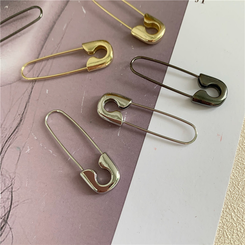 Simple Gold-plated Fashion Paper Clip Earrings display picture 5