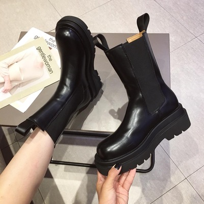 2020网红同款MONA同款切而西短靴613-2