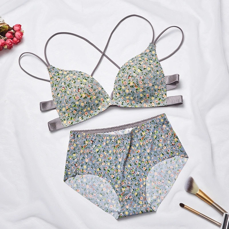 녹색 꽃무늬 슈트