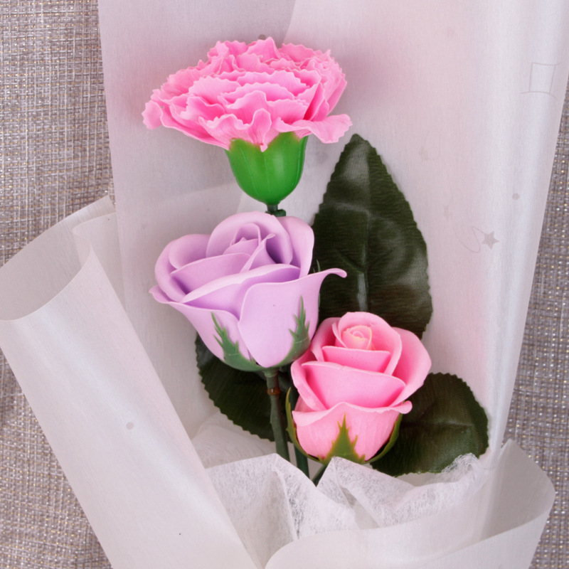 1朵康乃馨2朵玫瑰花束无盒 3