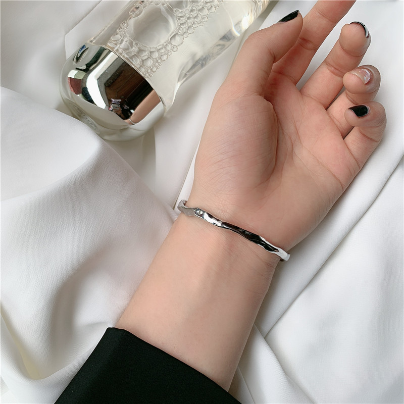 Double-layer Metal Chain Bracelet Original Design Silver Copper Material Bracelet Wholesale display picture 1