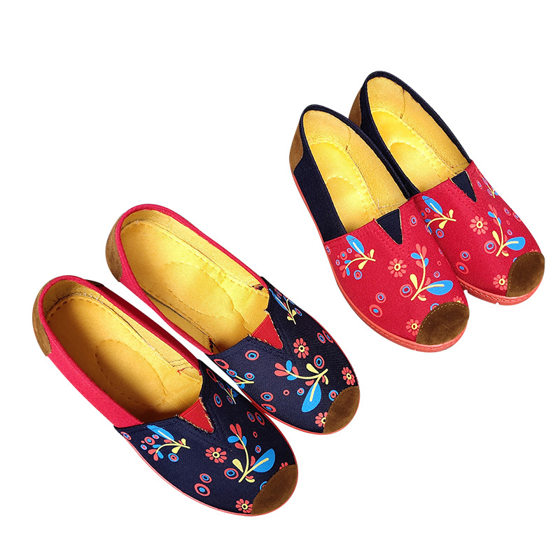 圓頭秋季老北京低幫鞋托馬斯輕便紅底女鞋 壹腳蹬地攤女鞋批發