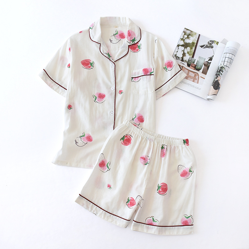 白いイチゴ半袖ショートパンツ