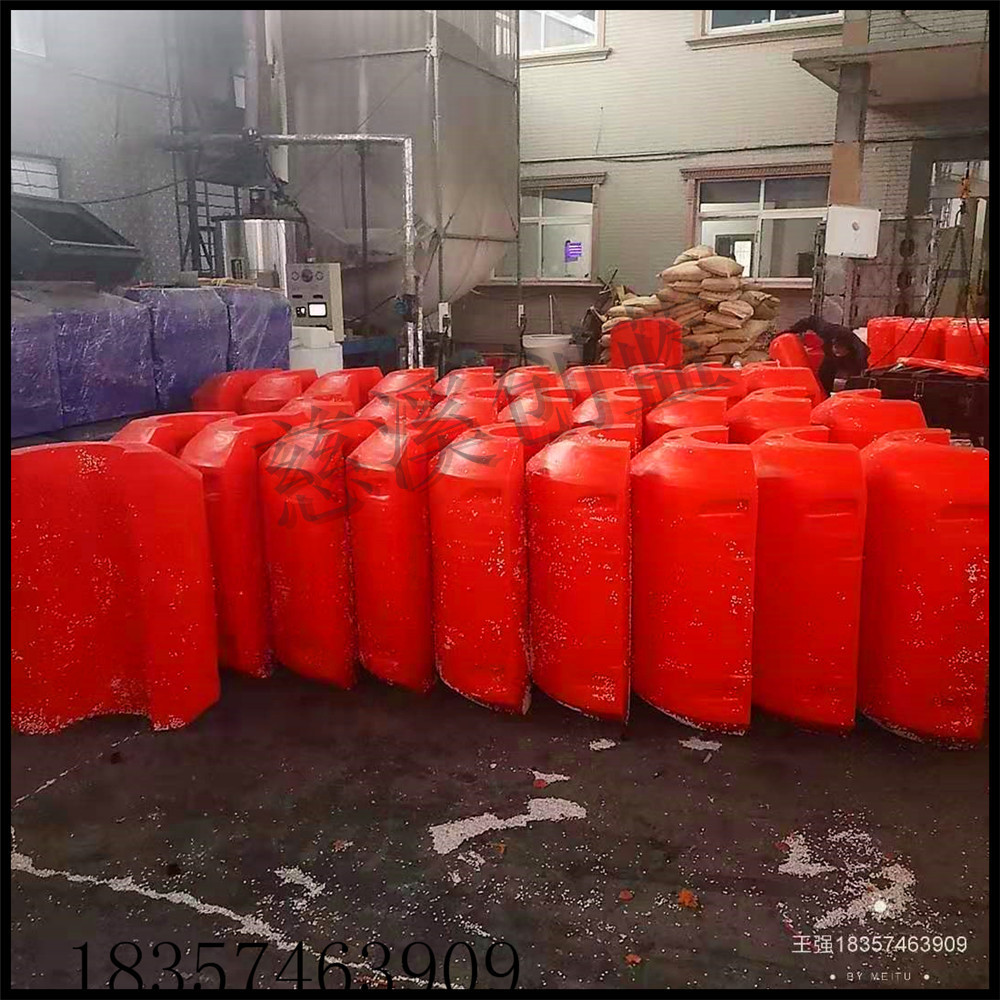 滚塑厂家推荐 水电站取水口拦污浮筒 两半夹网PE浮桶