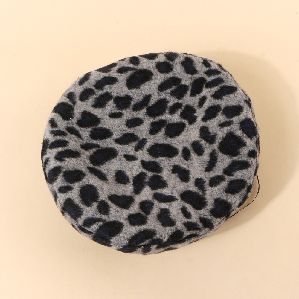 Hot Selling Fashion Retro Leopard Berethat Wholesale display picture 1