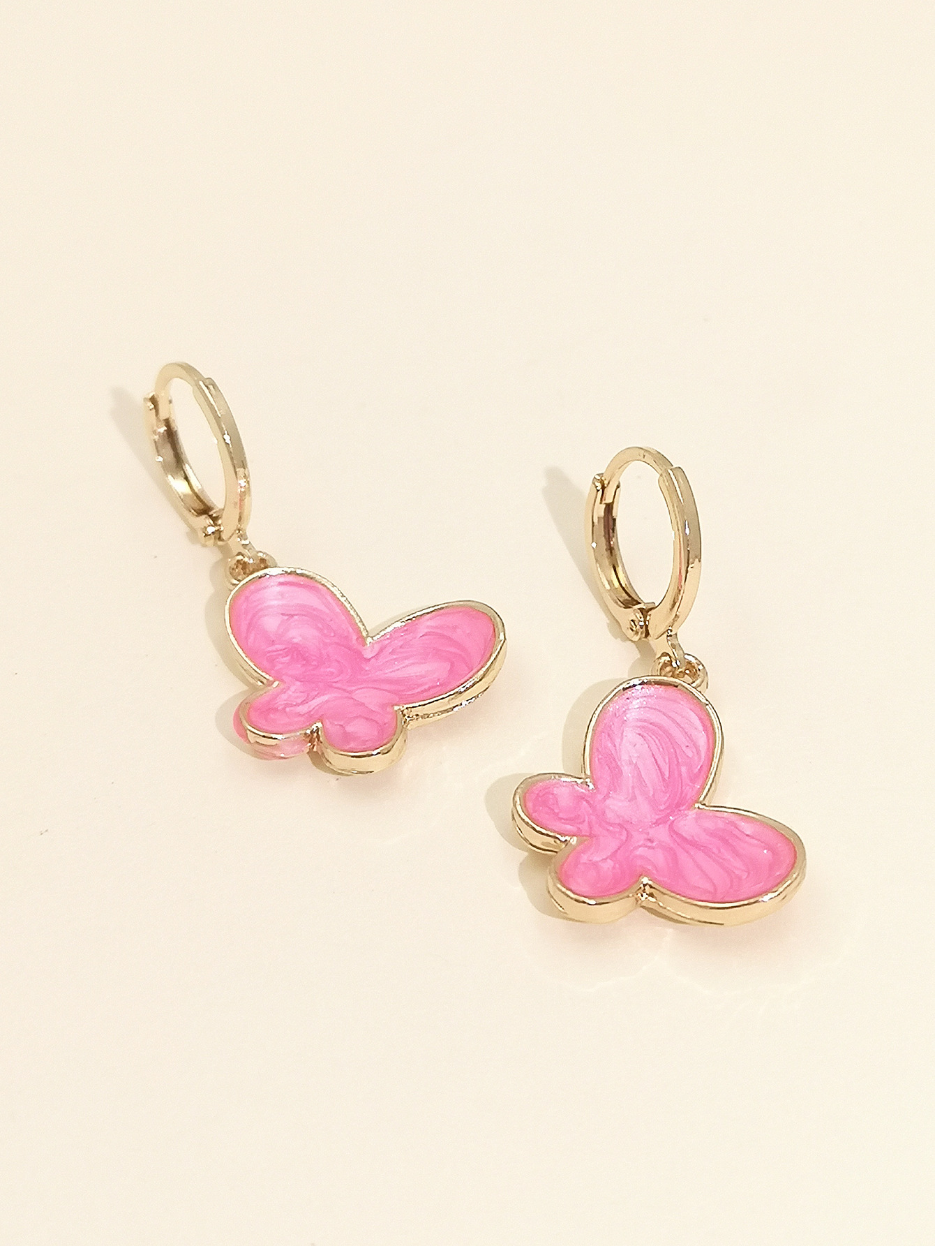 Fashion Butterfly Earrings Korean Temperament Elegant Butterfly Fresh Simple Earrings Wholesale display picture 17