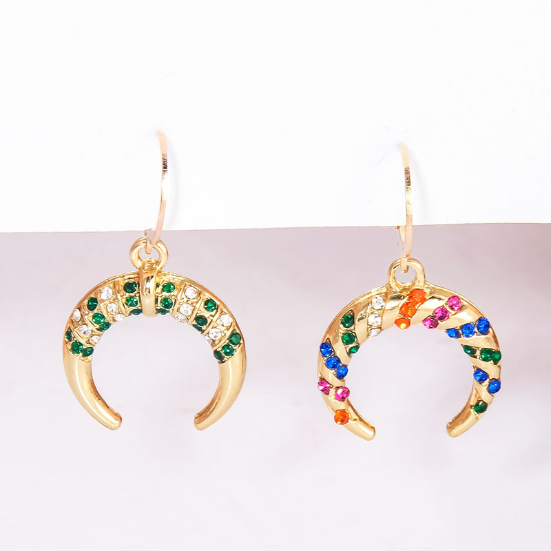 Retro C Shape Earrings display picture 8