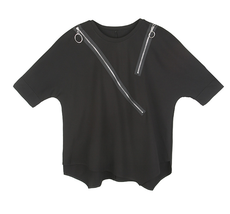 Stylish look with Asymmetrical Zip-Up Pullover Tee