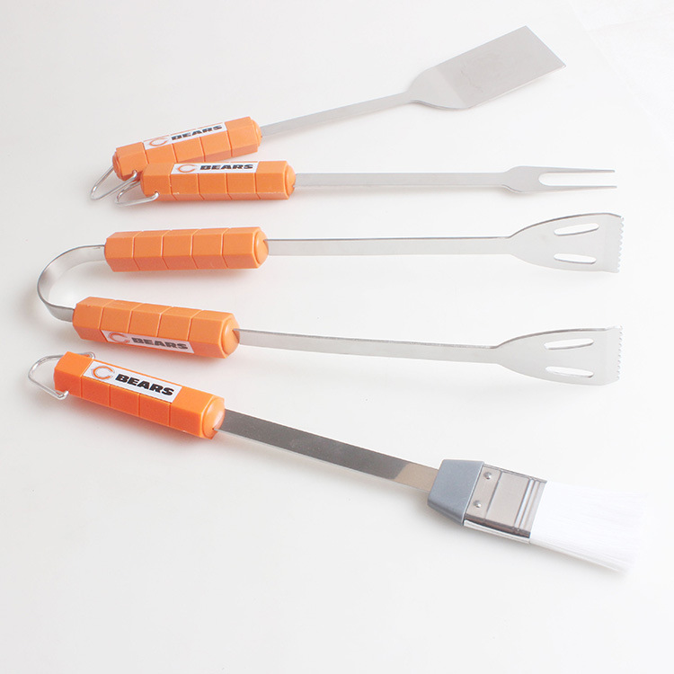 Fuente de la fábrica PP mango de goma para hornear conjunto de acero inoxidable barbacoa de cartón para hornear juego al aire libre suministros de barbacoa herramientas