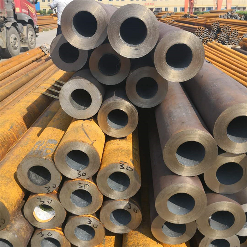 Seamless Steel Pipe and Tube Hot Sale High Quality Carbon
