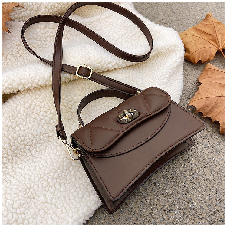 New Trendy Rhombus Portable Small Square Bag display picture 9