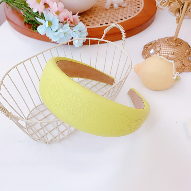 Korean Headdress Color Leather Hair Band Wide-brimmed Sponge Head Band Pressure Hair Hole Wholesale Nihaojewelry display picture 7