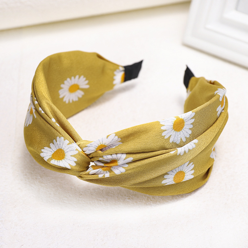 Korea&#39;s New Fashion Fabric Print Headband Cross Knot Wide-edge Cheap Headband Wholesale display picture 7