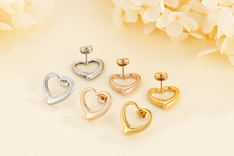 Titanium Steel 18K Gold Plated Fashion Heart display picture 4