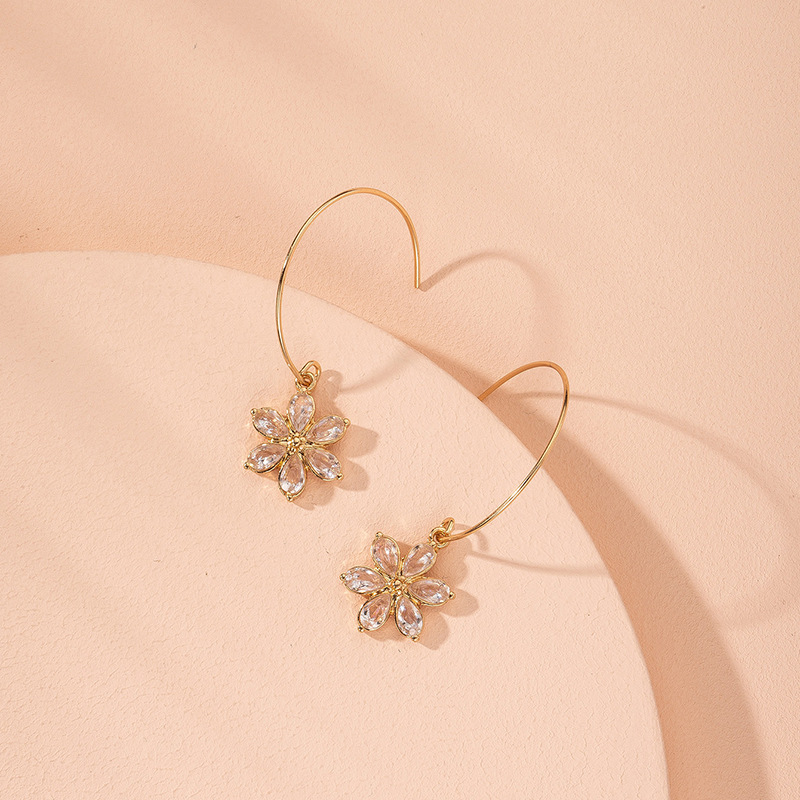 Korean S925 Silver Needle Exaggerated Crystal Flower Earrings New Trendy Style Earrings Wholesale Nihaojewelry display picture 4