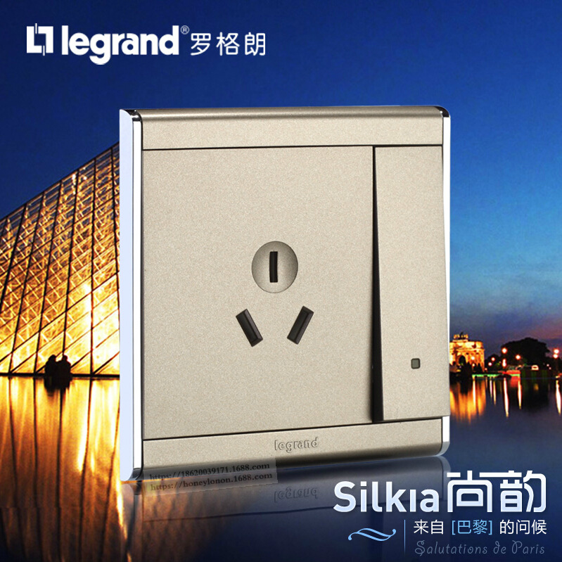 尚韵系列 10A带单极开关带荧光三扁插座（缎沙金）A9/15/10SY-C2