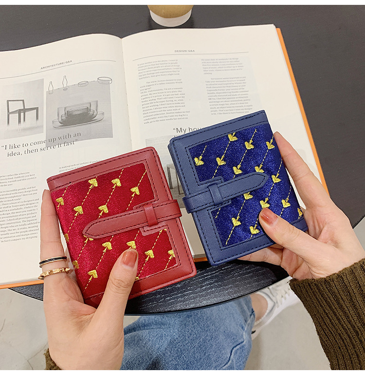 70% Off Short Style Wallet 2020 New Embroidered Student Wallet Short Folding Ladies Multifunctional Card Holder Wholesale display picture 38