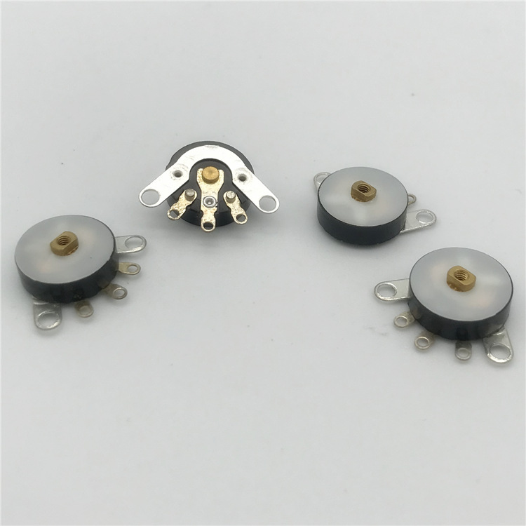 ����ֱ��RV12��ת��λ�� ����������Ƭ��λ��