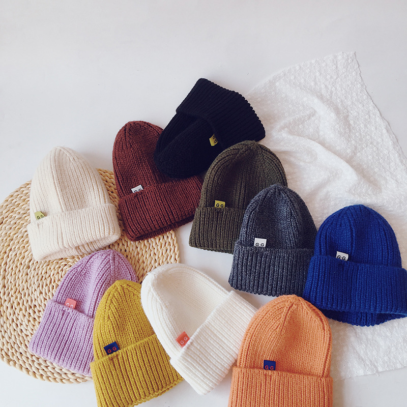 New Solid Color G Letter Mark Children's Knitted Hat display picture 3