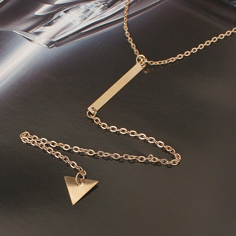 New Simple Metal Geometric Triangle Tassel Short Necklace Clavicle Chain Wholesale display picture 2