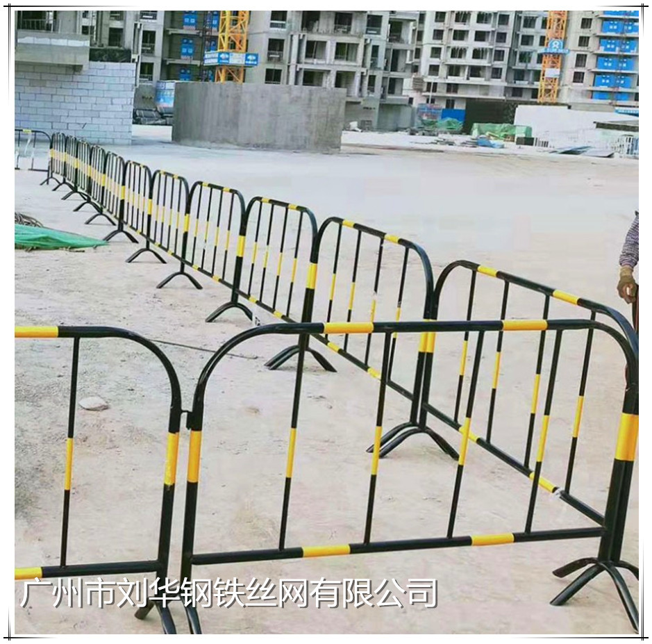 工厂直销临时交通设施围栏 移动式道路铁马护栏 人行道路隔离栏杆