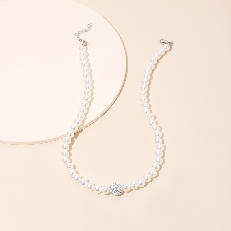 Mode New Pearl Bracelet Simple Collier Boucles D&#39;oreilles Ensemble De Trois Pièces En Gros display picture 3