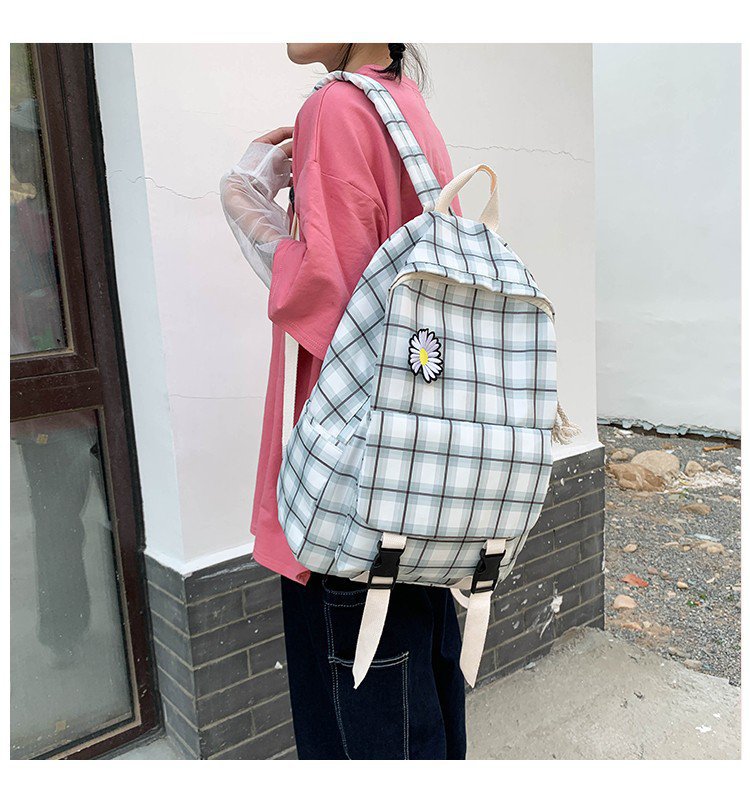 Korean Fashion Daisy Flowers Student Plaid Canvas Shoulder Bag Department Vintage Sense Girl Bag  Wholesale Nihaojewelry display picture 62