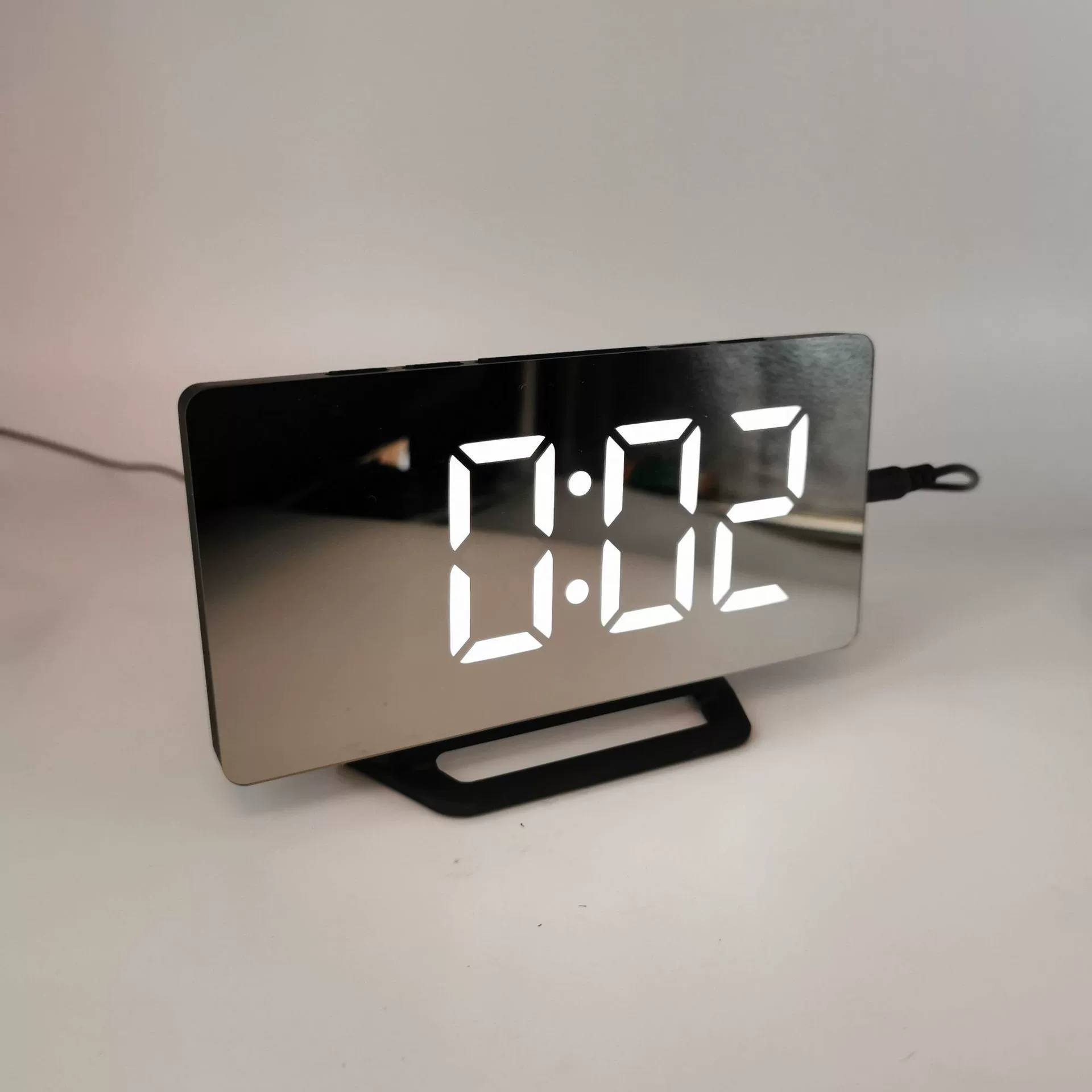 Завод в наличии светодиодный Многофункциональный Будильник с USB цифровые часы ультра тонкий большой экран дисплей электронные часы