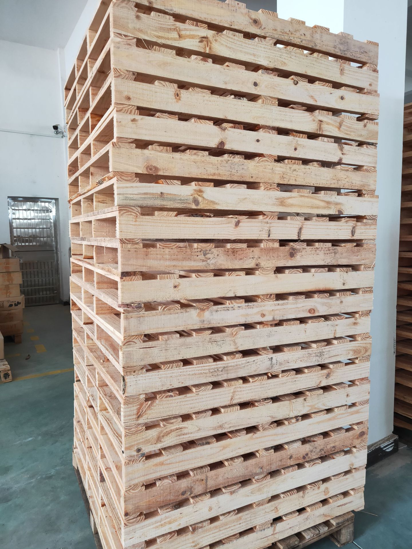 厂家直销木托盘 木卡板 免熏蒸木托盘 四面进叉木托盘 托盘