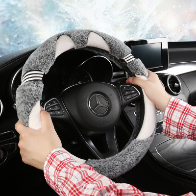 new pattern Plush Steering wheel cover winter Rabbit hair men and women keep warm non-slip currency automobile handle grip wholesale