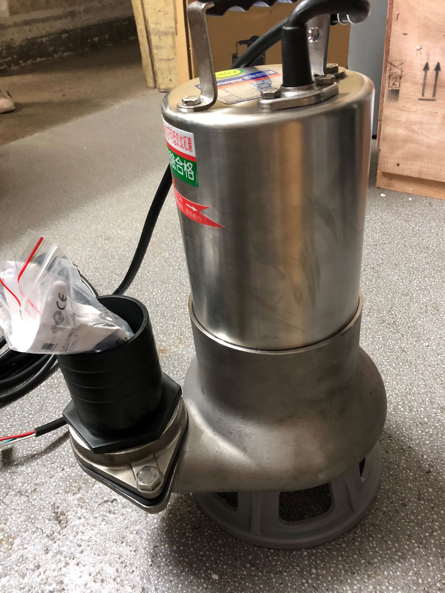 台湾亨龙水泵亨龙不锈钢小威鲸W-323