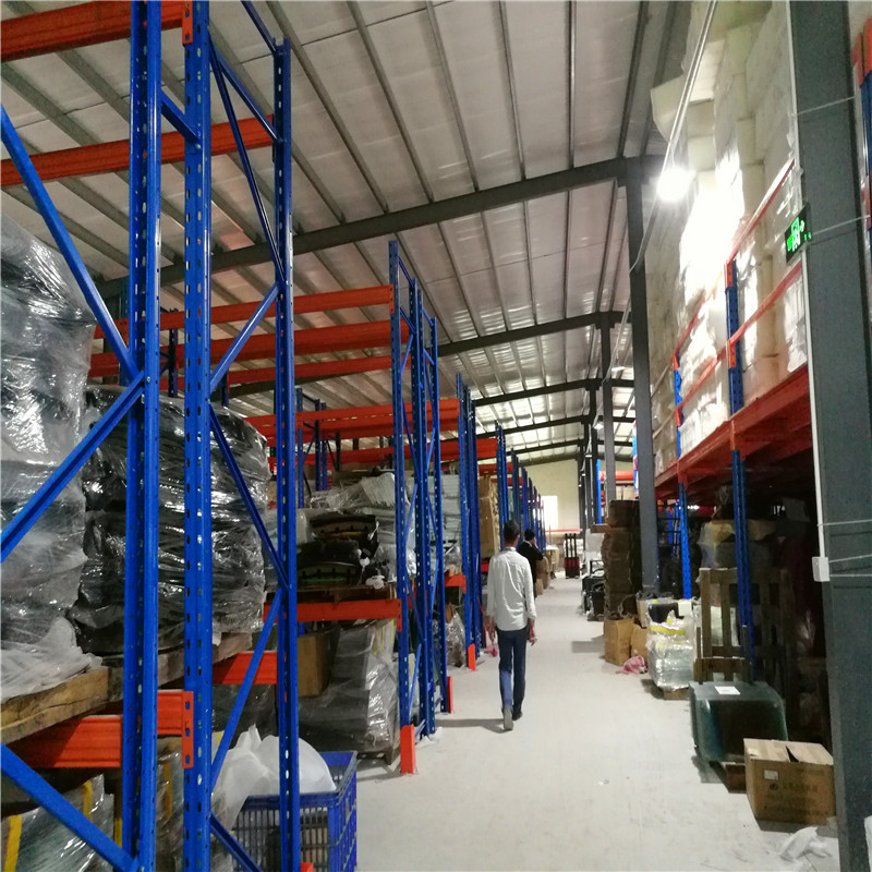 Pallet Racking, Heavy-Duty Racking, Beam Racking, Warehouse, High-Level Heavy-Duty Wooden Frame Racking, Heavy Hardware Pallet Racking