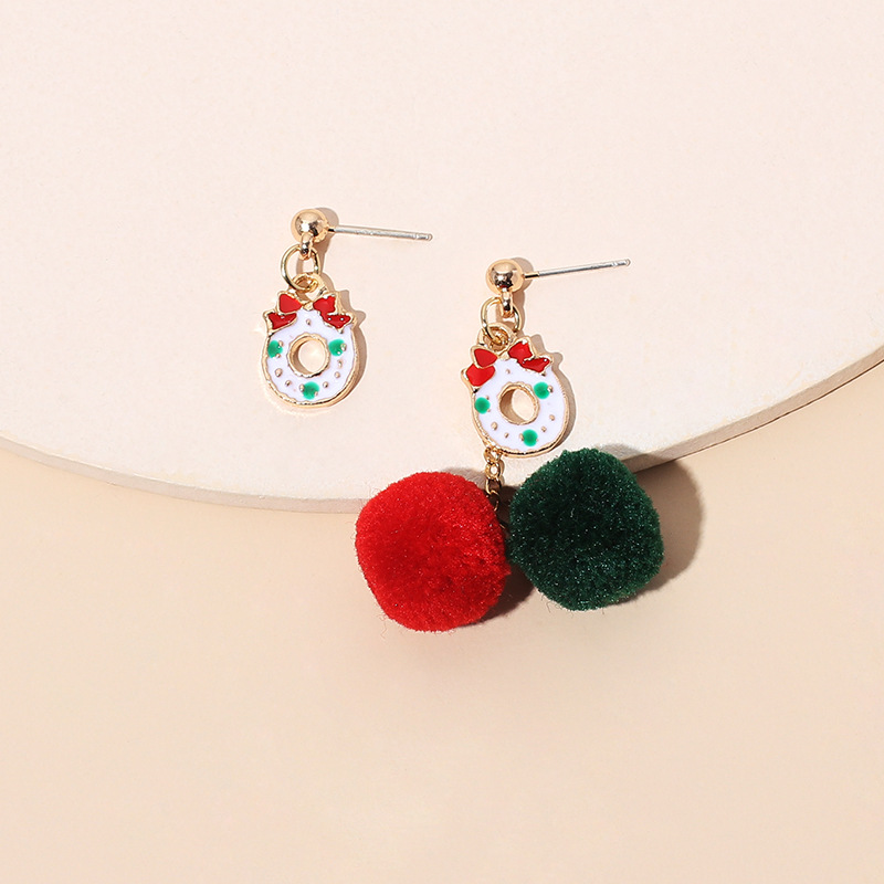 4g Weight Earrings Classification Wedding, Travel, Birthday, Festival Occasion Women'S Gender INS Style Style Asymmetrical Cute Fur Ball Christmas Earrings 4