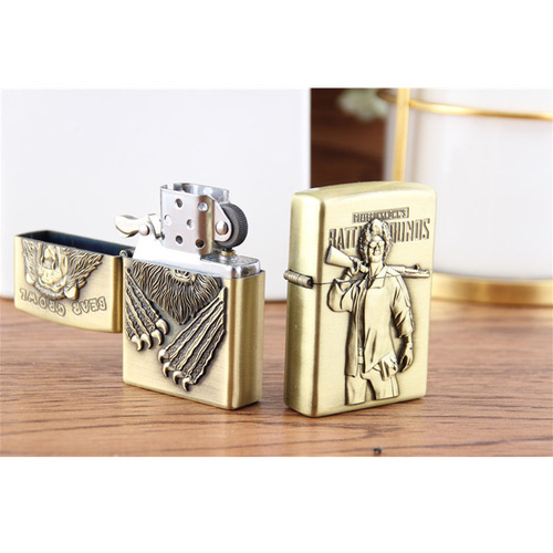 Loss management night market street stall embossed lighter windproof metal retro bronze kerosene lighter wholesale