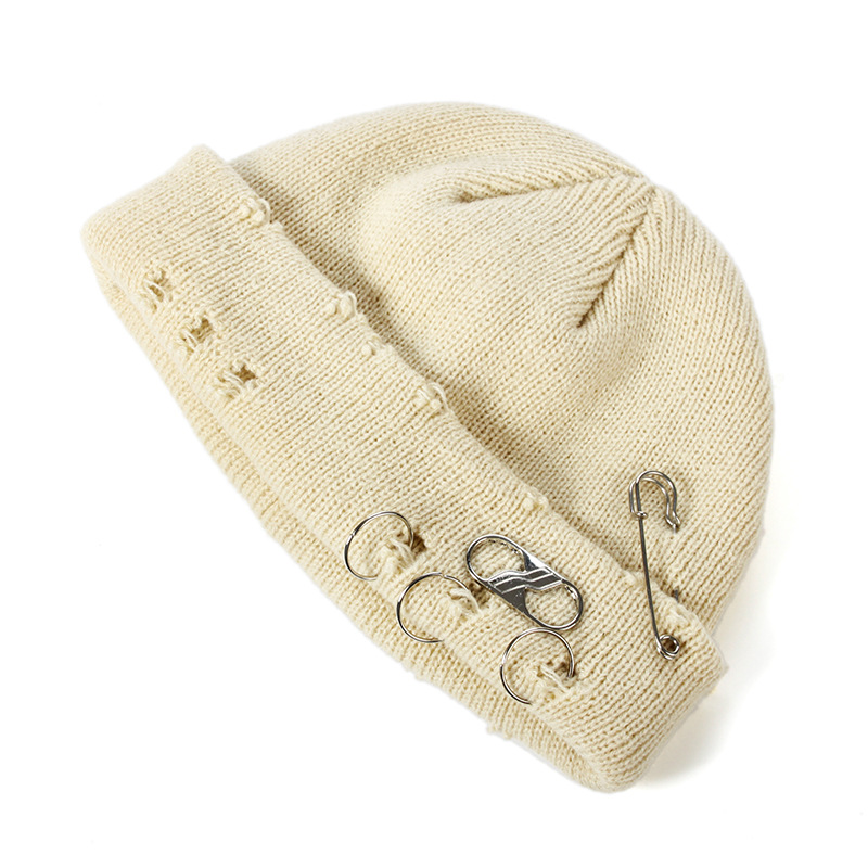 2024 Autumn and winter hole breaking ruffian solid color knitted female trendsetters street yarn versatile styling hat_voghion.com